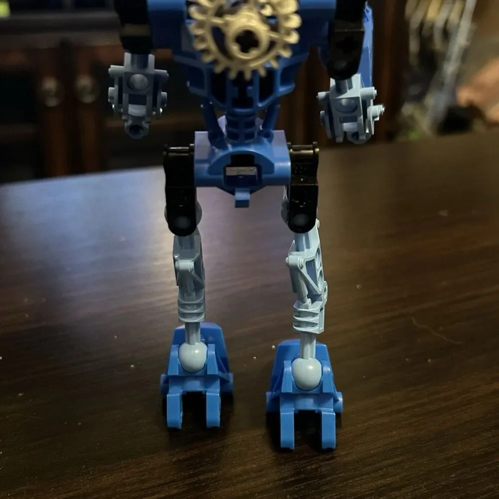 LEGO Bionicle Toa Gali 8533 Mata Original 2001 Figure Complete No Canister